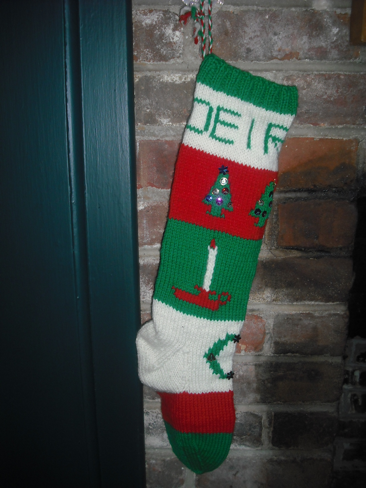 knitting Christmas stockings | NOTHING EVER HAPPENS ON MY BLOG